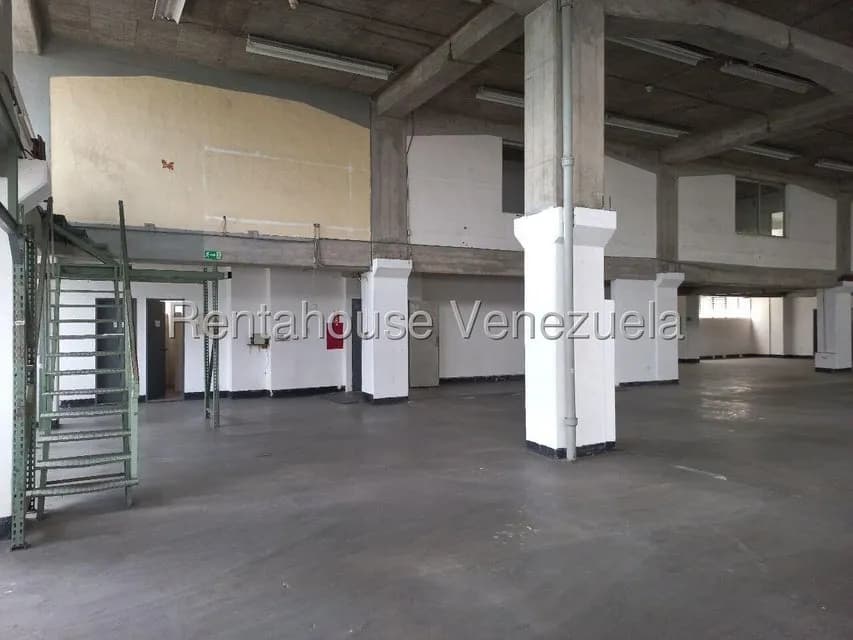 Comercial (Galpon - Deposito) en Alquiler en Palo Verde, Distrito Metropolitano