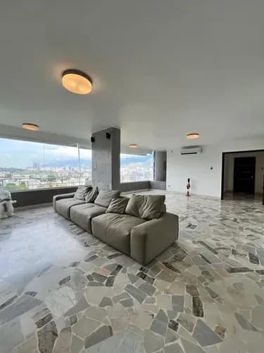 Venta Apartamento Urbanización Colinas De Bello Monte/250m2/5h+s/5,5b/1ml/2pe