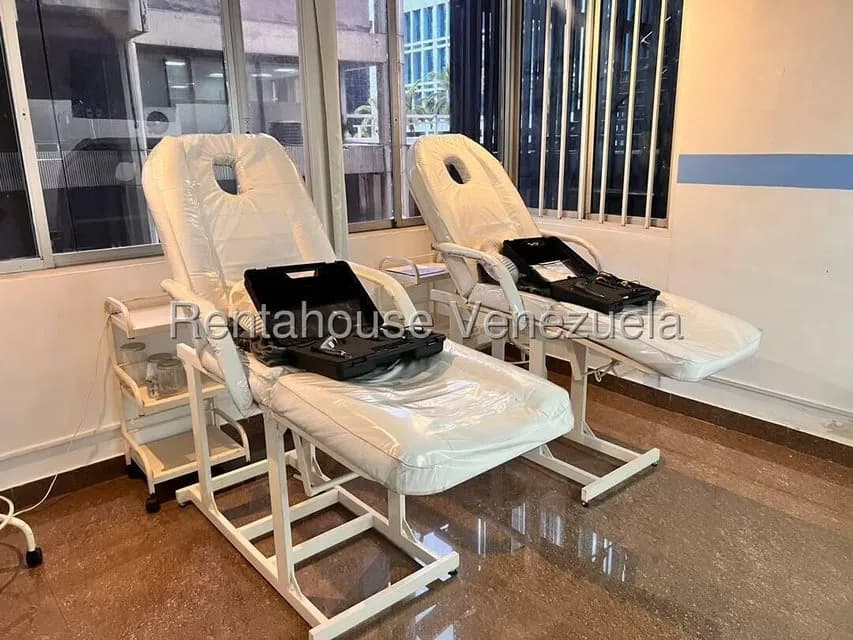 Negocios y Empresas (Medicina y Salud) en Venta en El Rosal, Distrito Metropolitano