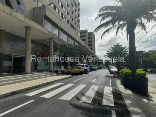 Dm Vende Espacioso Local Comercial En Playa El Angel Isla De Margarita
