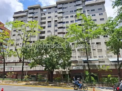 Apartamento En Alquiler, El Rosal #26-19515