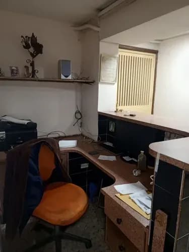 Clínica En Venta . Ubicada En Urb. Kerdell (sv)