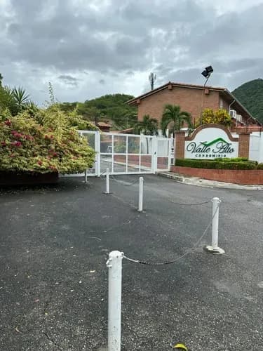 Se Vende Casa En Guatire Valle Alto Urb Valle Arriba
