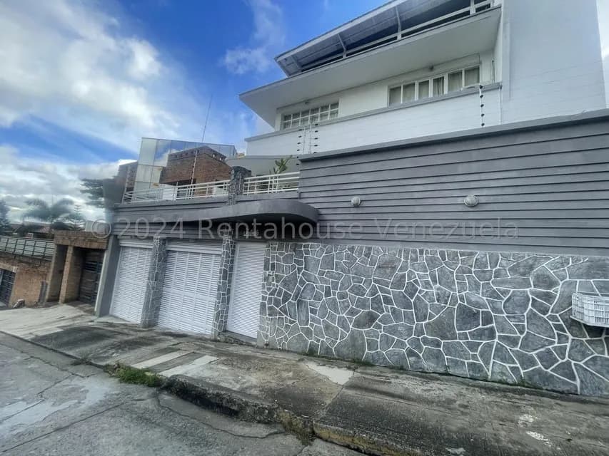Anexo (Duplex) en Alquiler en Las Palmas, Distrito Metropolitano