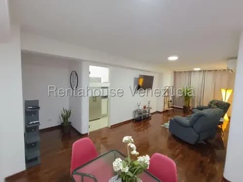 Apartamento En Alquiler En El Rosal Cda 26-7513 Yf