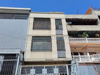 Local Comercial en venta en Catia, Caracas, Distrito Metropolitano - $800k