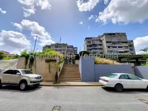 Hermoso Apartamento Totalmente Equipado En Calle Suapure Colinas De Bello Monte, Codg Mas 26-19942
