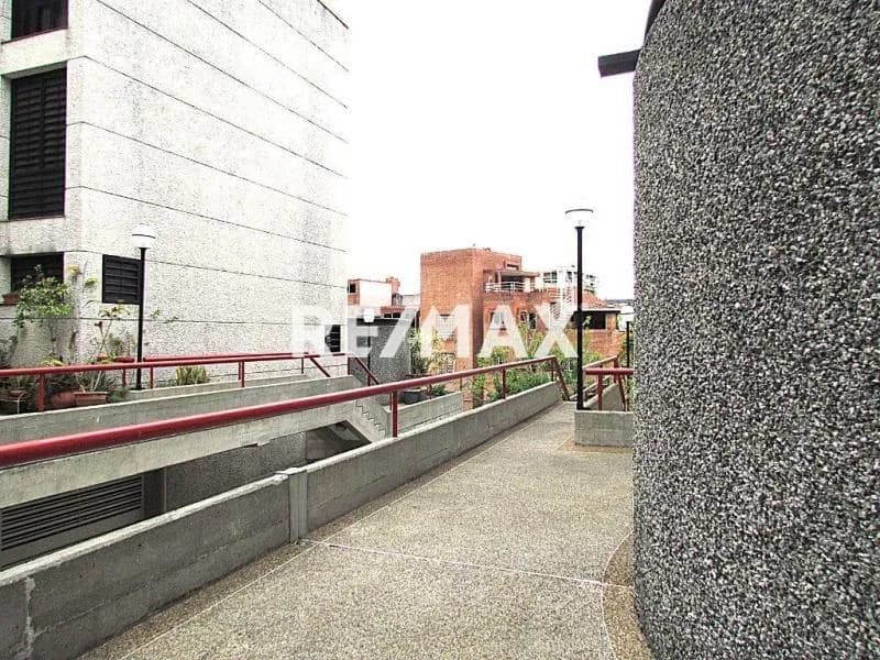 Excelente Town House con jardin en La Boyera