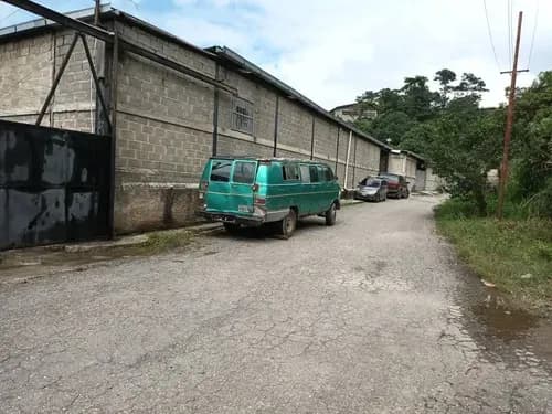 Estupendos Galpones Industriales En Mariche Km9 Urb. Ind. La Candelaria Nb 5-13312