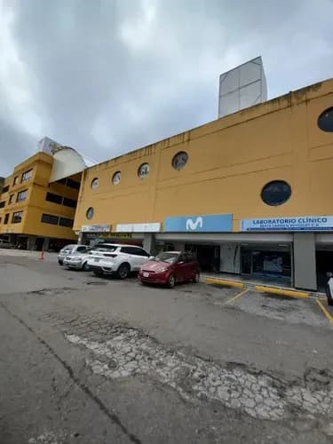 Vende Oficinas En El Cc Paseo Las Industrias Zona Industrial Valencia.