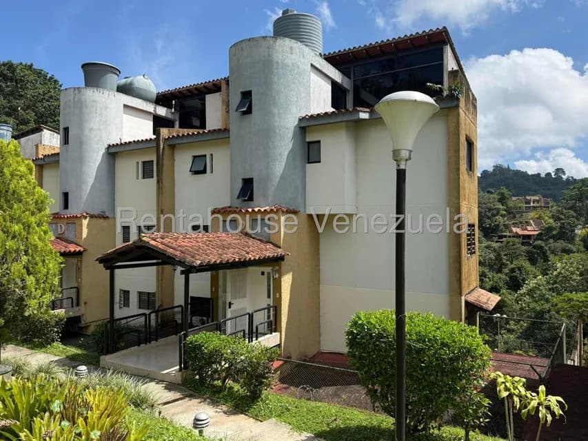 Apartamento (Duplex) en Venta en Parcelamiento Cortada del guayabo, Miranda