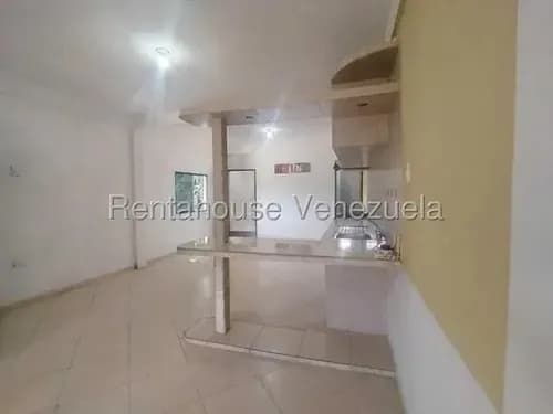 Local En Alquiler En Av De Alto Trafico Akmg Av Enrique Tejera Valencia 26-17247
