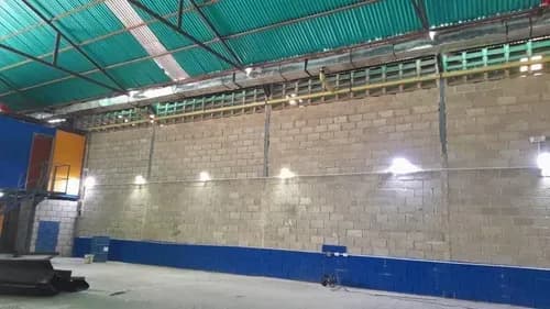 Mc Se Vende 3 Galpónes En Flor Amarillo