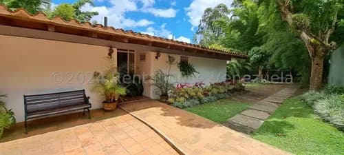 Y.a / Casa En Venta - Alto Hatillo / Mls #26-20230