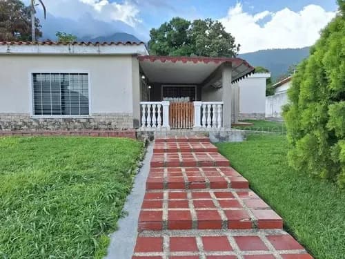 Casa En Venta El Limon Con Clima De Montaña Y Extenso Terreno Negociable Db 25-13973