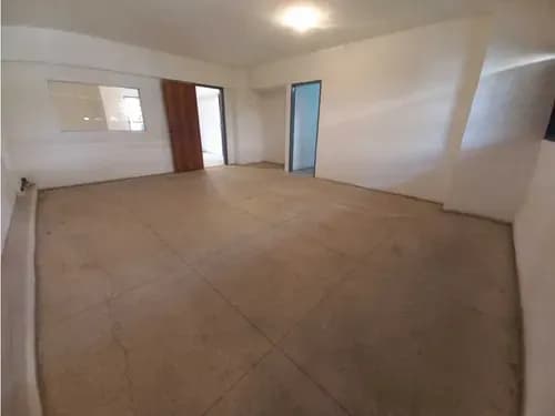 Local En Alquiler Mezanina Edf. Los Sauces Ar-8326025