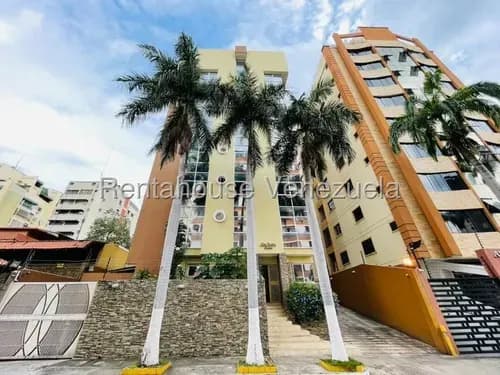Apartamento En Alquiler En San Isidro Maracay, 26-10209 Df