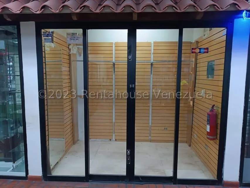 Comercial (Local Comercial) en Alquiler en Centro, Distrito Metropolitano