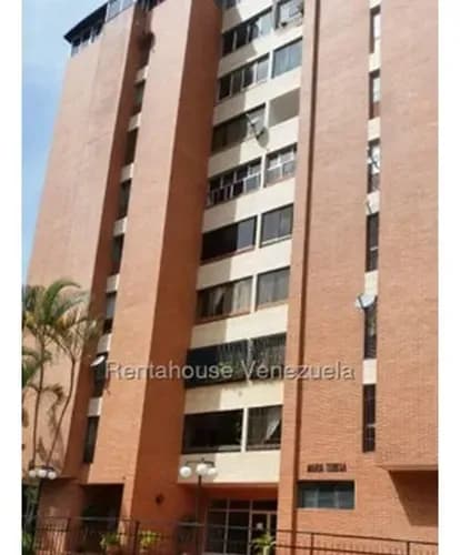 Apartamento En Venta En La Boyera Con Vista Espectacular Y Remodelaciones Recientes #26-19414