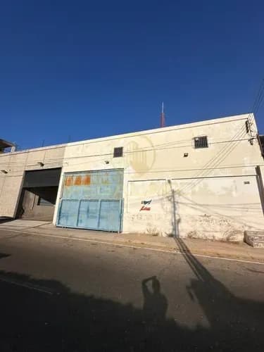 Esgv-138 Zona Centro Galpón Avenida 12 Calle 89b 89d Sector Veritas
