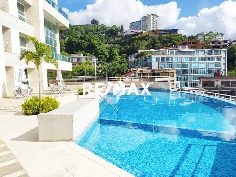 HERMOSO PH EN VENTA EN LOMAS DE LAS MERCEDES