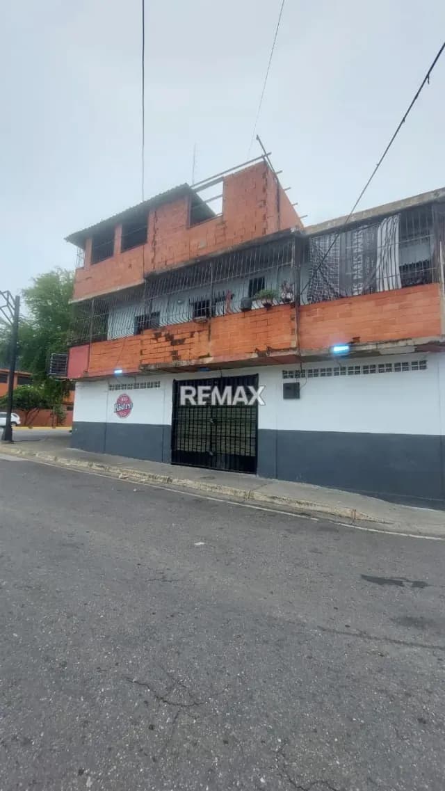 En venta Fondo de comercio Av constitución con calle Libertad