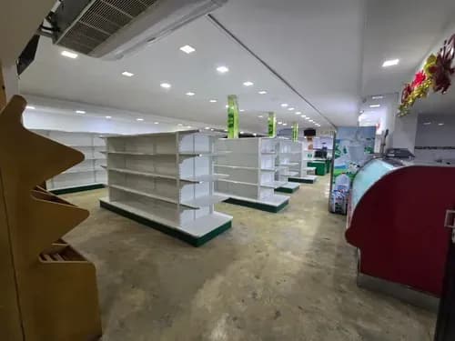 Local En Alquiler Urb. San José De Tarbes Av Paseo Cabriales Con Cava Cuarto (solo Clientes) Kl