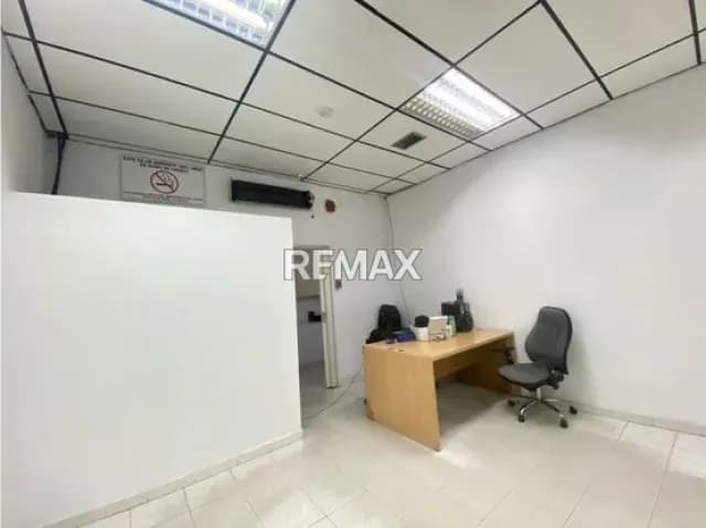 Venta oficina en el C.C.Propatria 45.000$