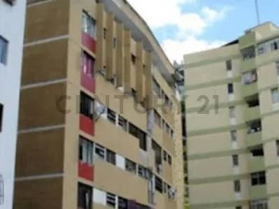 Apartamento En Alquiler, Colinas De Bello Monte. Mg 550