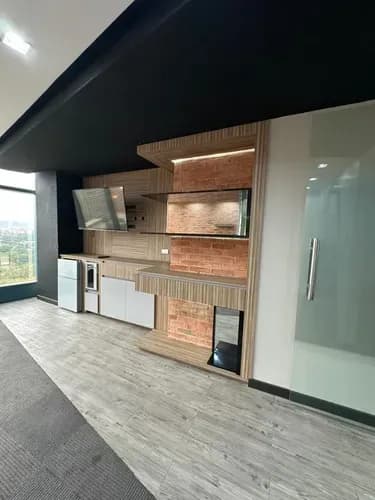 (gb989) En Alquiler Oficina Comercial En Torre Bod