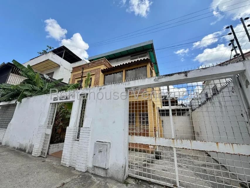 Casa (1 Nivel) en Venta en Bello Monte, Distrito Metropolitano