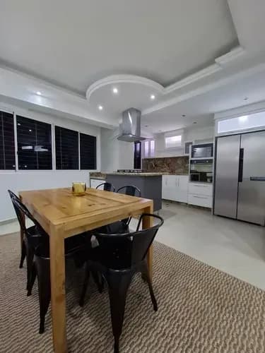 Apartamento De Oportunidad En Las Chimeneas-sl