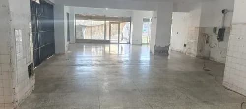 Alquilo Local De 400 M2 A Remodelar Plena Avda Bolivar Norte, Clientes Directos Lt