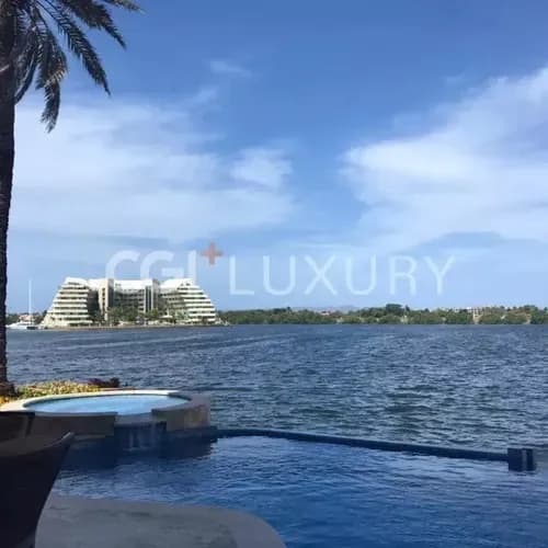 Cgi+luxury Vende Hermosa Casa En Las Villas, Canal Principal