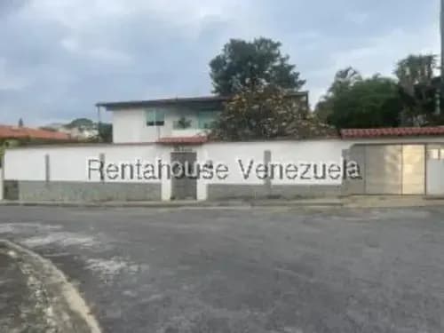 #26-19690 Hermosa Casa En Colinas Del Tamanaco