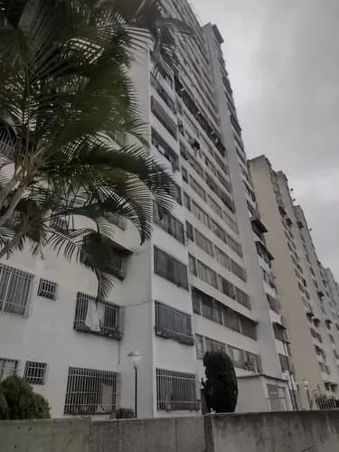 Apartamento De Alquiler En Loma Alta