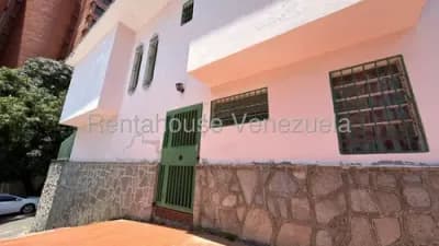 Casa en venta en miranda - $150k