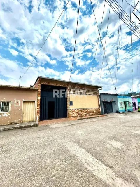 SE VENDE GALPON EN RIBERAS DEL TORBES