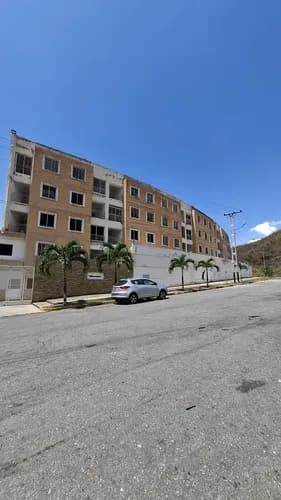 Alquiler Apartamento Sin Amoblar - Mañongo - Planta - Pozo - 79 M2