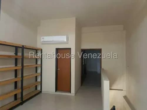 Lcda. Milagros Carrasquel Local Alquiler Barquisimeto Lara Zona Centro Economica Comercial Economico Código Inmobiliaria Rent-a-house 26-17848
