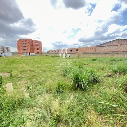 En Venta: Terreno 3.050 M2. Ubicado En El Parcelamiento Residencial Comercial Los Samanes Frente A Orinokia Alta Vista Puerto Ordaz