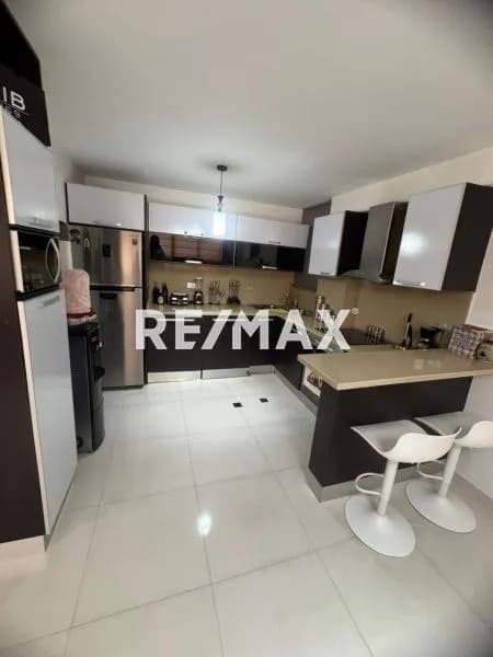 En Venta Apartamento Tipo Estudio Residencias Parque Paraíso (Zona el Impulso)