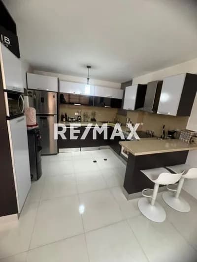 Apartamento en venta en Calle Republica, Barquisimeto, Lara, 3001, VEN - $55k