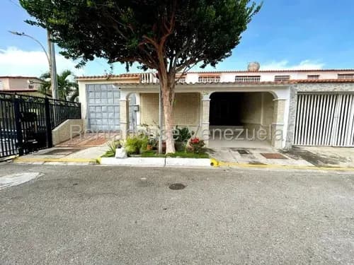 Lisbeth Delgado Vende Casa La Rosaleda Zona Este Barquisimeto Lara Cod. 26-3914 Oportunidad En Excelente Zona