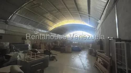 Oportunidad Única De Adquirir Un Excelente Galpón En Zona Industrial 1 Barquisimeto,lara Rc