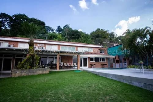 Lujosa Y Bellísima Casa En Venta Alto Hatillo Vgi