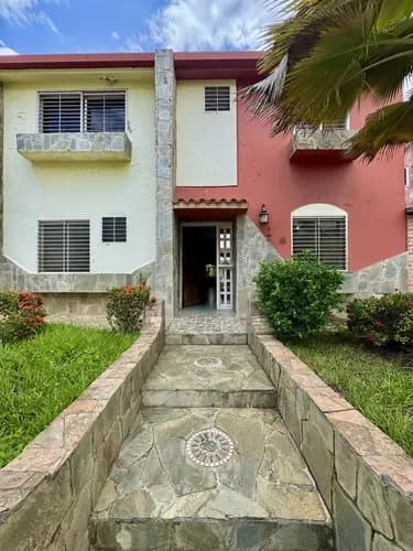 Casa En Parque Mirador Guataparo Venta