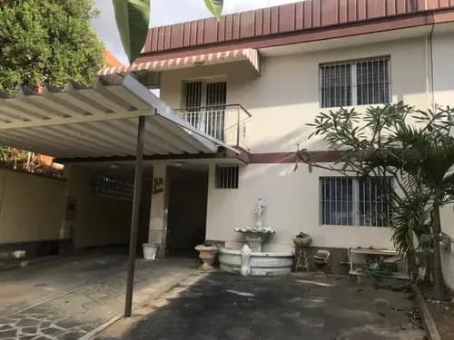 Inversión Inteligente: Casa En Venta En Colinas De Bello Monte ¡ Negociable ! Rg