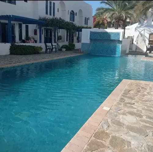 Perla Dorada Real Estate, Ofrece En Venta Lujoso Apartamento Dúplex, En Residencias Casas De Corintia, Sector Playa Moreno.