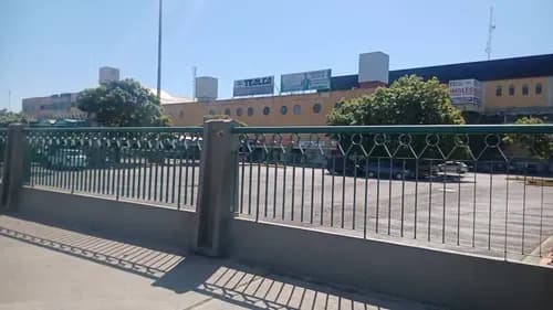 Np Local Y Oficina En Venta En C. C. Paseo Las Industrias. Planta Baja Código 326596